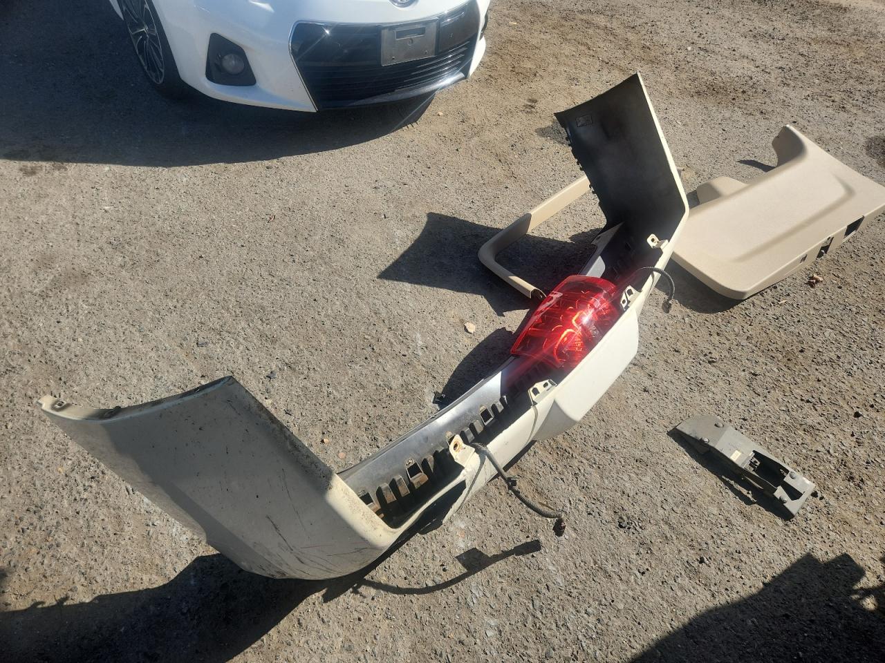 2012 Chevrolet Tahoe C1500 Ltz VIN: 1GNSCCE06CR261005 Lot: 92910965