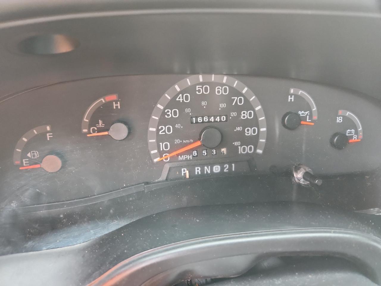 2000 Ford Econoline E350 Super Duty Wagon VIN: 1FBSS31L8YHB81752 Lot: 92391515