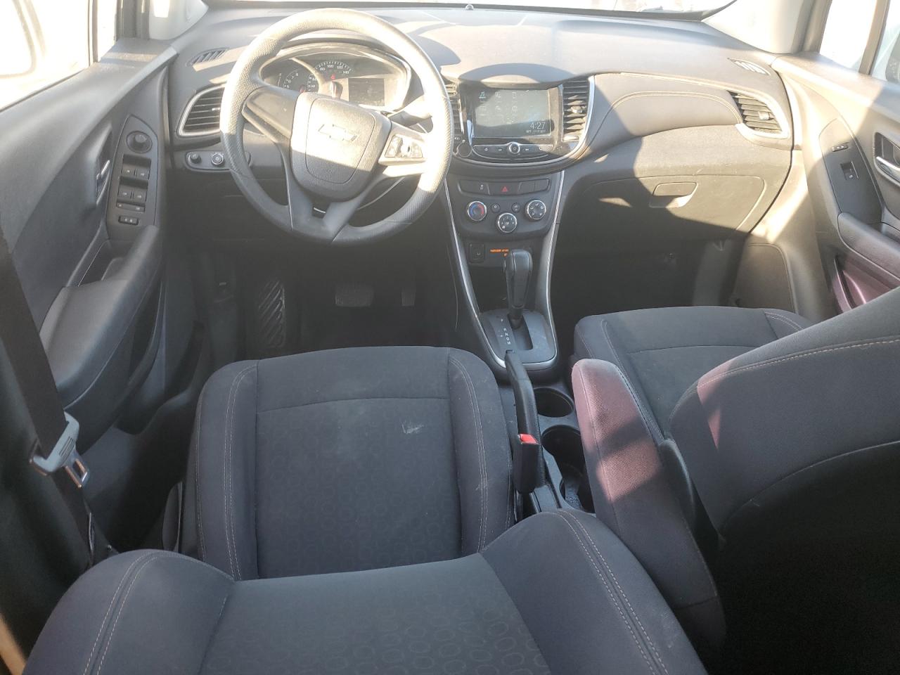 2017 Chevrolet Trax Ls VIN: 3GNCJKSBXHL283002 Lot: 91083585