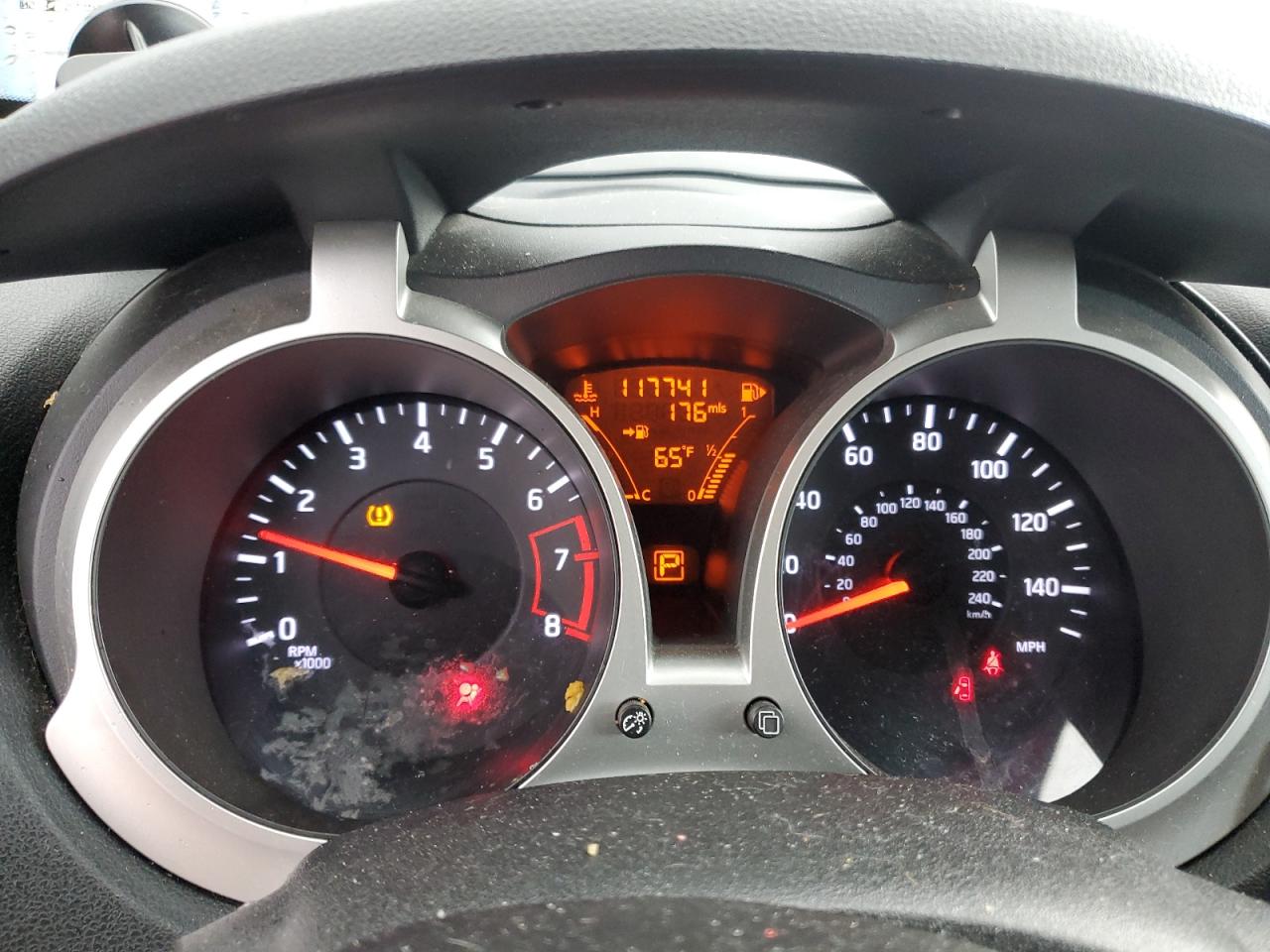 2011 Nissan Juke S VIN: JN8AF5MR5BT019500 Lot: 93560525