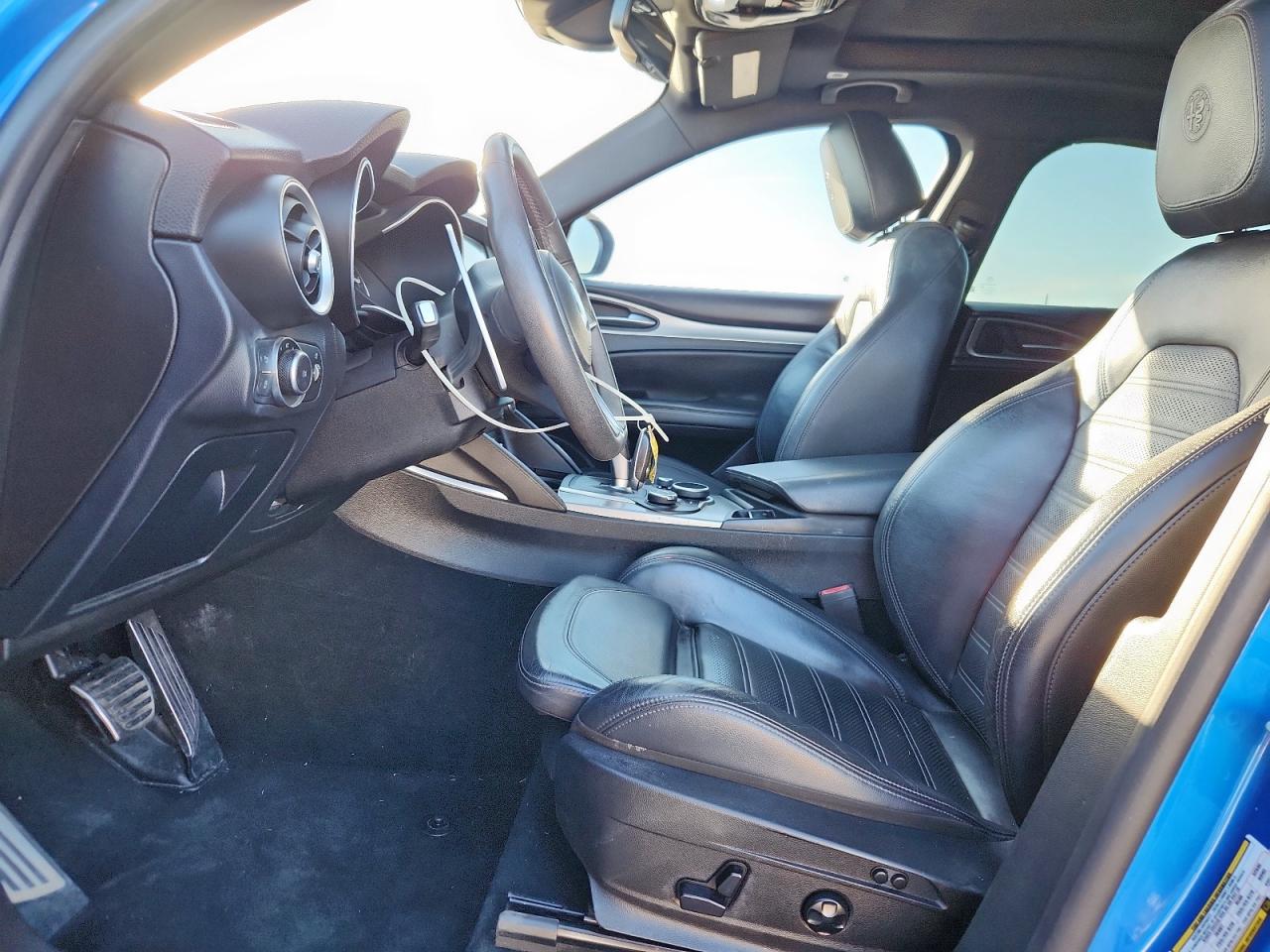 2018 Alfa Romeo Stelvio Ti Sport VIN: ZASFAKNN2J7B95753 Lot: 92234525