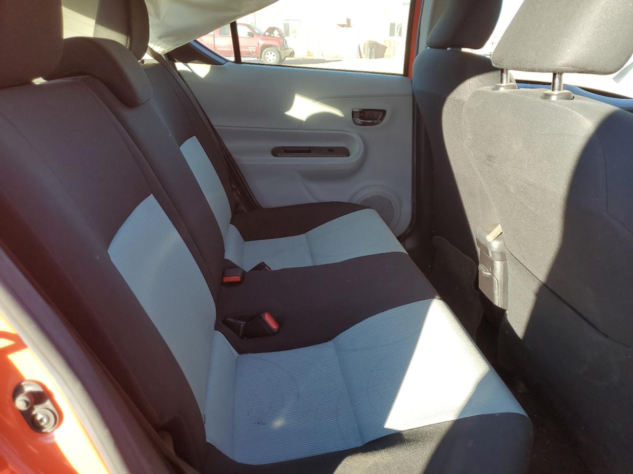 2012 Toyota Prius C VIN: JTDKDTB34C1021213 Lot: 91263055