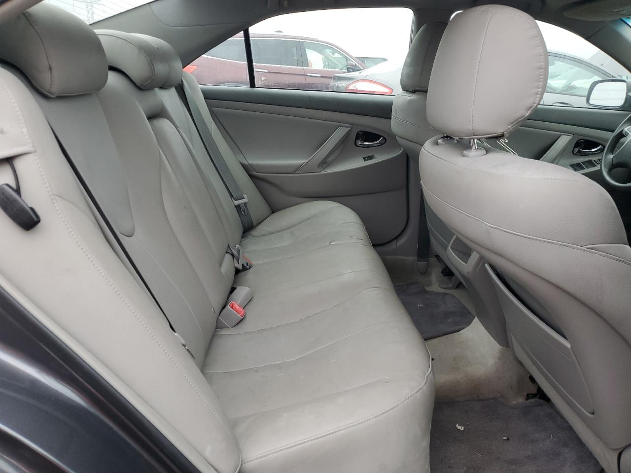 2011 Toyota Camry Base VIN: 4T1BF3EK5BU194227 Lot: 92910515