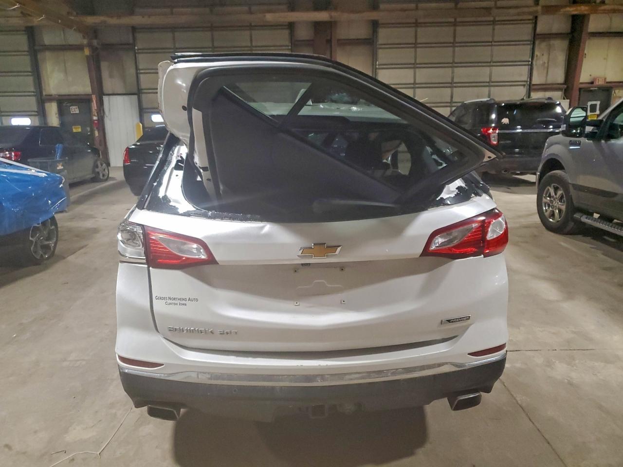 2018 Chevrolet Equinox Premier VIN: 2GNAXNEX4J6154617 Lot: 93747225