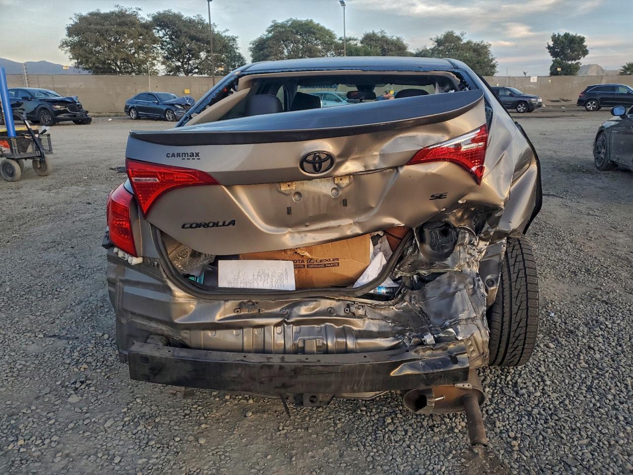 2017 Toyota Corolla L VIN: 5YFBURHE4HP613516 Lot: 94907535