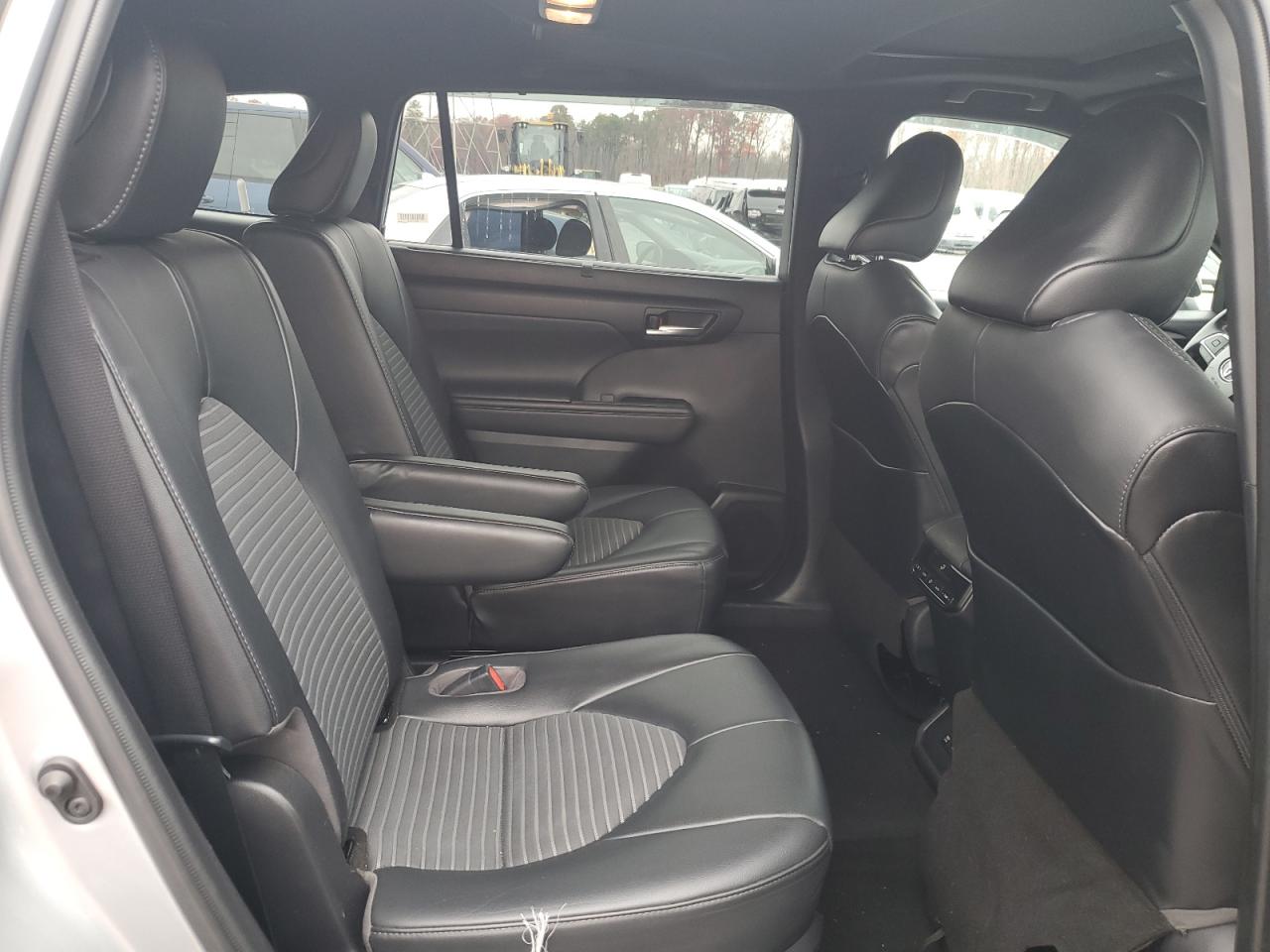 2021 Toyota Highlander Xse VIN: 5TDJZRBH4MS057032 Lot: 93909005