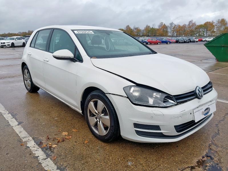 2013 VOLKSWAGEN GOLF 1.6 TDI 105 SE 5DR