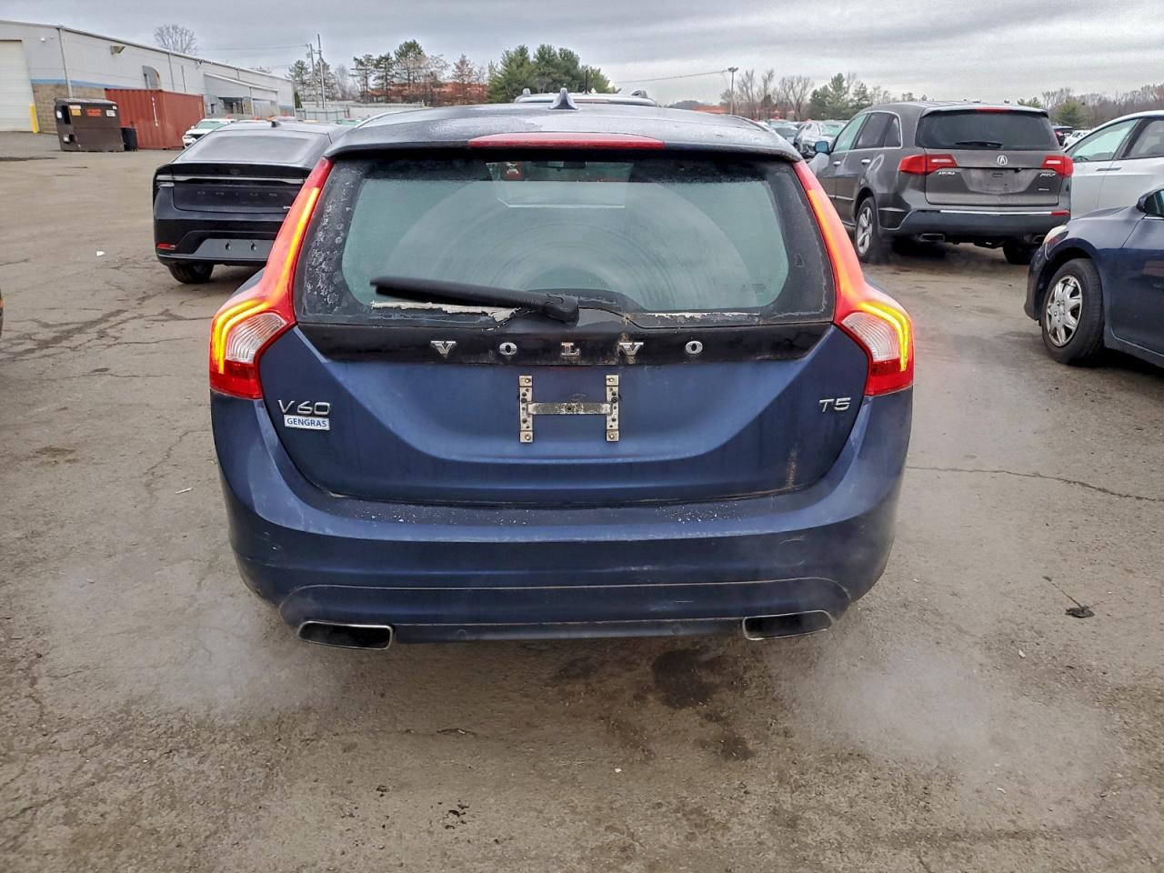 2015 Volvo V60 VIN: YV140MEJ9F1224813 Lot: 93770825