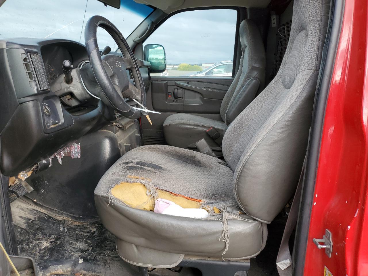 2006 Chevrolet Express Delivery Van VIN: 1GCHG392361151633 Lot: 90371245