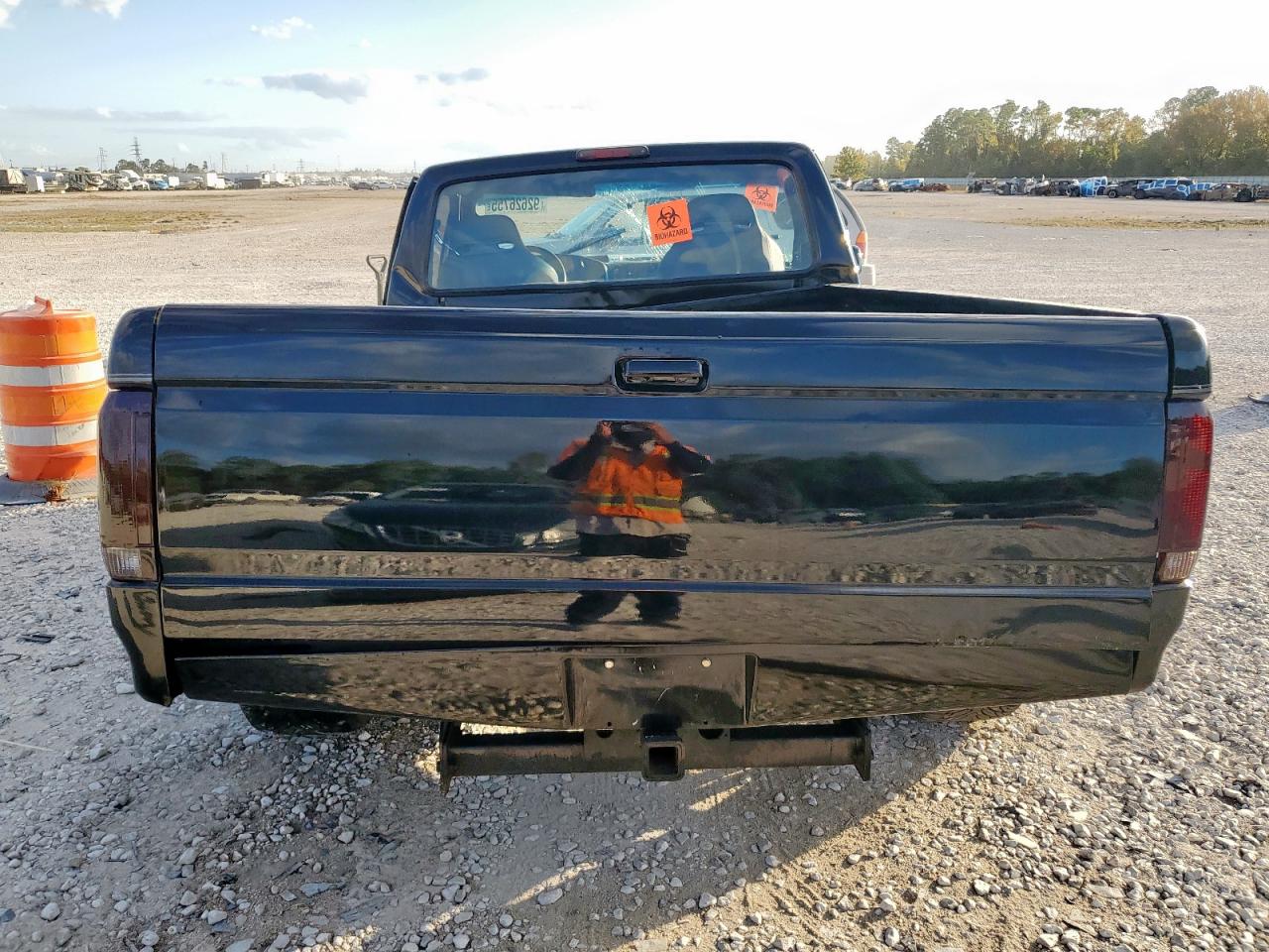 1996 Ford F350 VIN: 1FDJF37F9TEA71957 Lot: 92626755