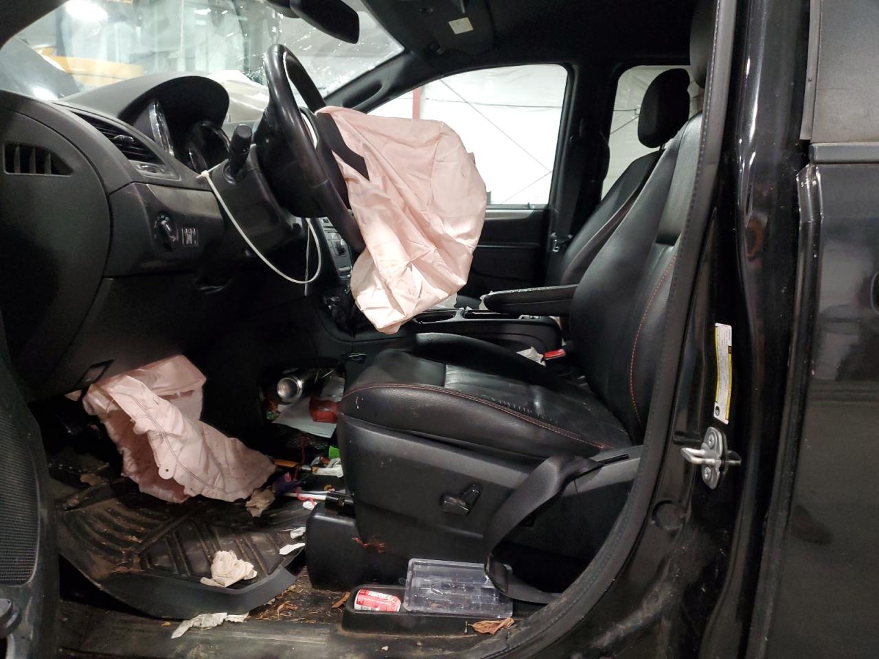 2018 Dodge Grand Caravan Gt VIN: 2C4RDGEG4JR299624 Lot: 90827965