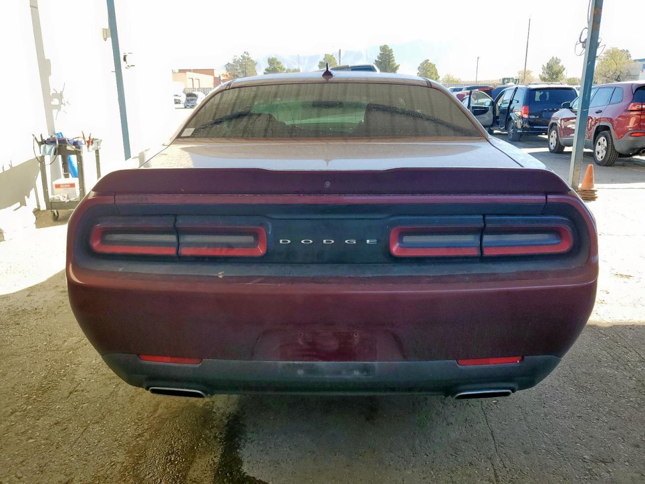 2018 Dodge Challenger Sxt VIN: 2C3CDZAG6JH111414 Lot: 91291585