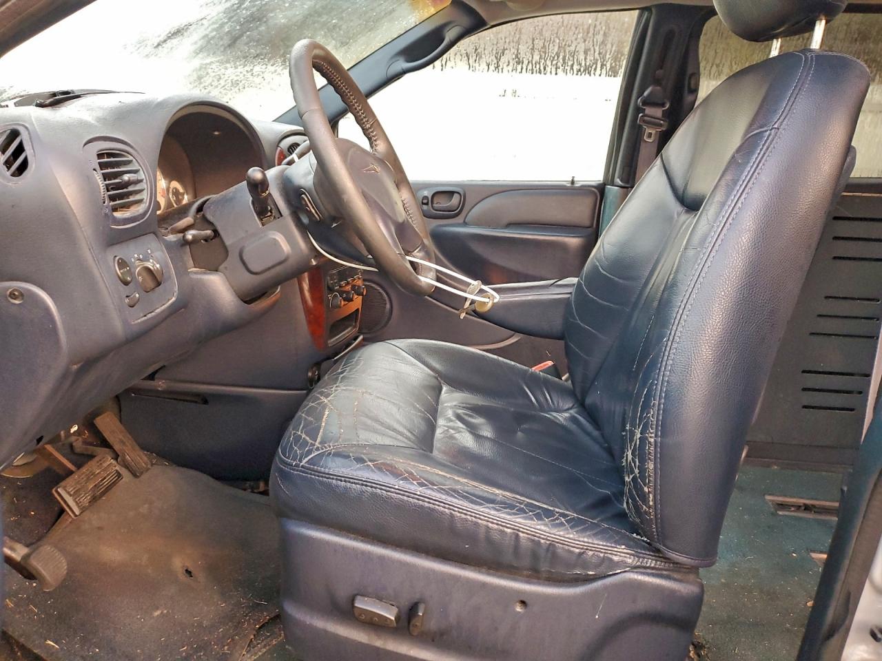 2002 Chrysler Town & Country Lxi VIN: 2C4GP54L12R550991 Lot: 93350145