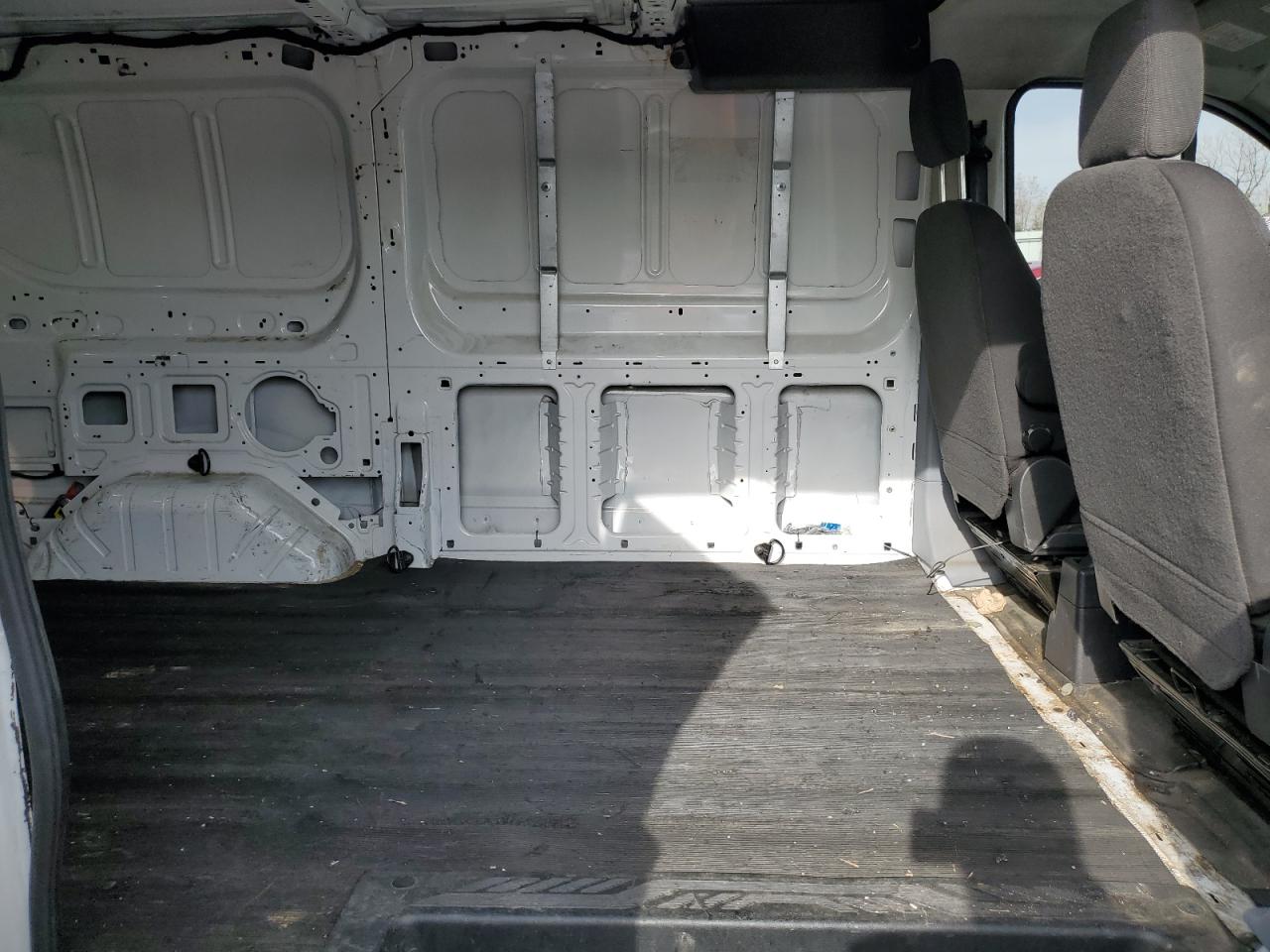 2017 Ford Transit T-250 VIN: 1FTYR1ZM5HKB39660 Lot: 93640835