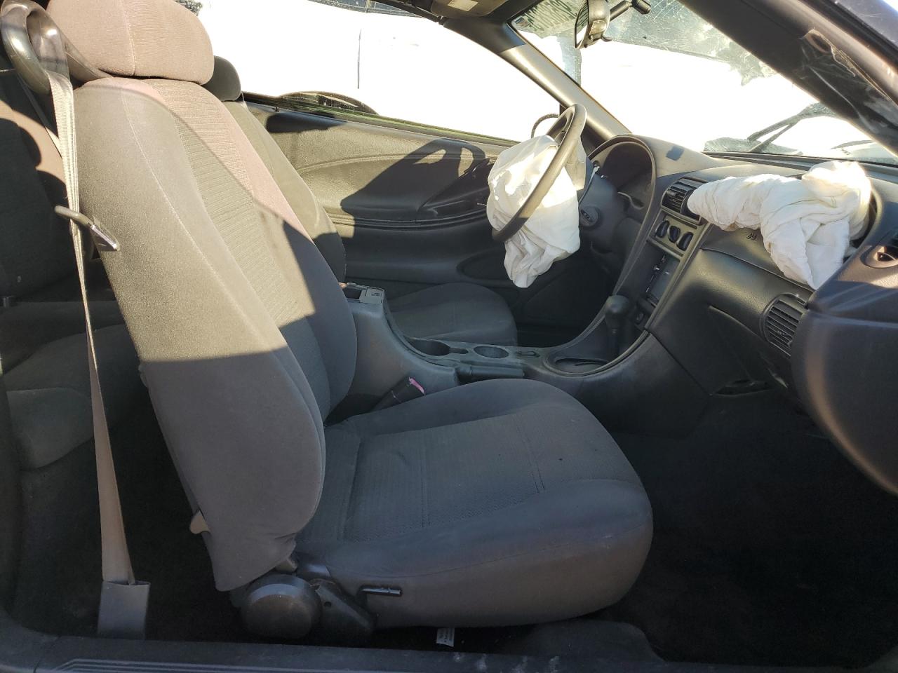 2004 Ford Mustang VIN: 1FAFP44664F195106 Lot: 92582875