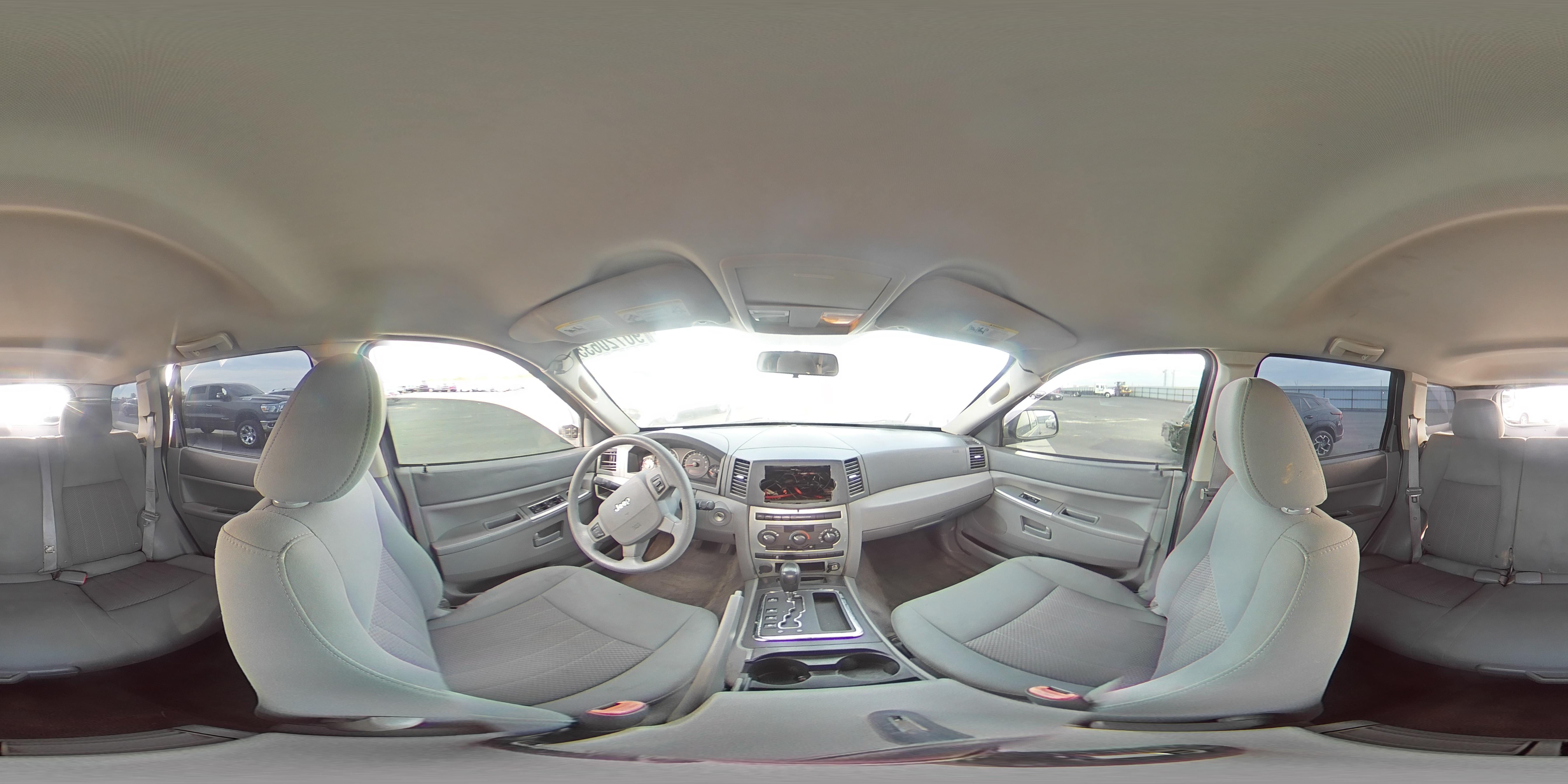 2006 Jeep Grand Cherokee Laredo VIN: 1J4GR48K56C240745 Lot: 90720635