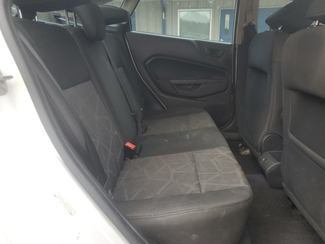 2013 Ford Fiesta Se VIN: 3FADP4BJ3DM176396 Lot: 92925065