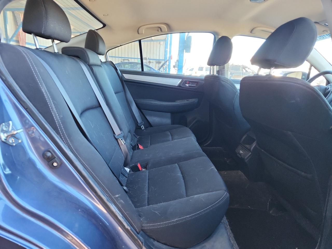 2018 Subaru Legacy 2.5I Premium VIN: 4S3BNAF63J3043470 Lot: 92901825