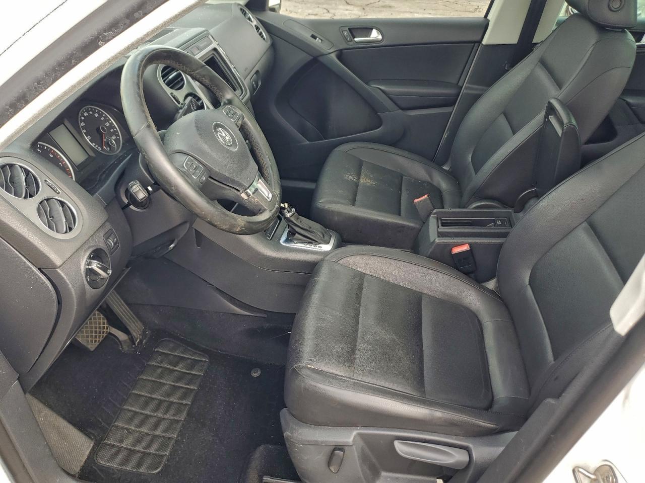 2012 Volkswagen Tiguan S VIN: WVGAV7AX0CW576792 Lot: 94468465