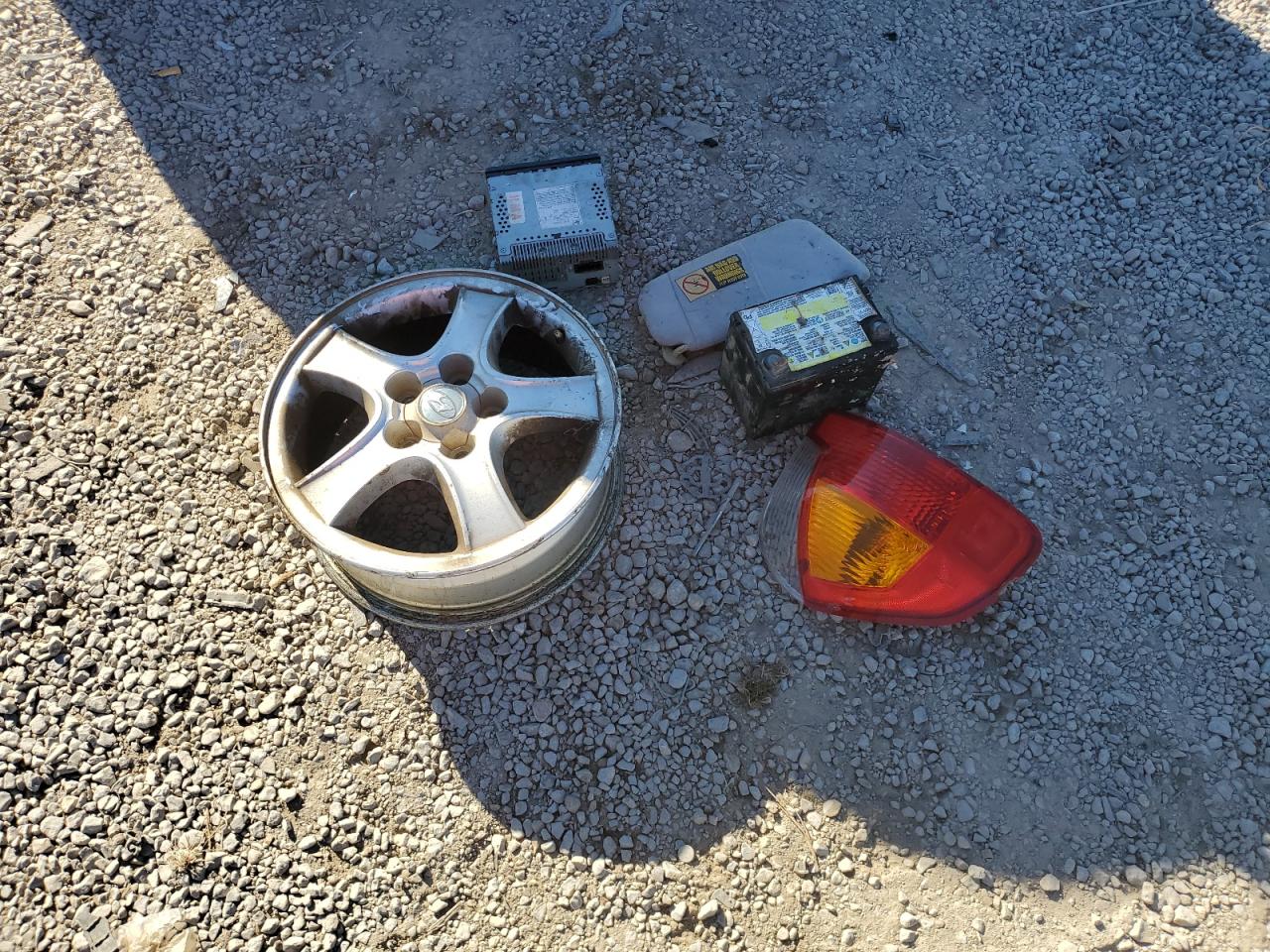 2001 Hyundai Santa Fe Gls VIN: KM8SC83D41U089610 Lot: 92099415