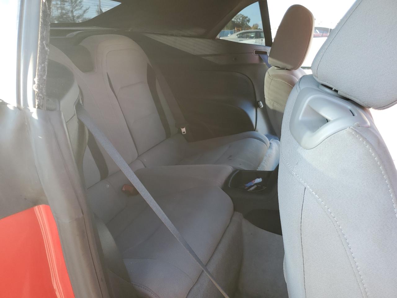 2018 Chevrolet Camaro Lt VIN: 1G1FB3DS9J0161751 Lot: 92951005