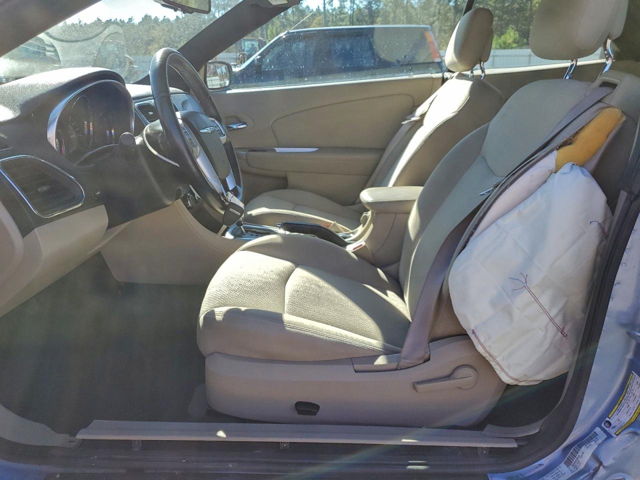 2013 Chrysler 200 Touring VIN: 1C3BCBEBXDN585639 Lot: 94139795