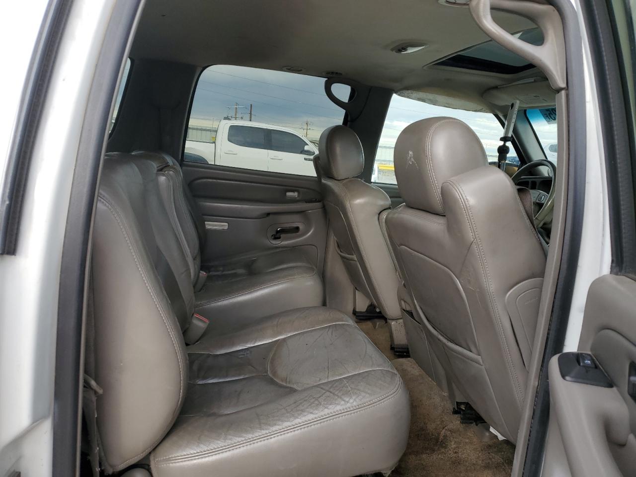 2003 GMC Yukon Xl Denali VIN: 1GKFK66UX3J148175 Lot: 90707825