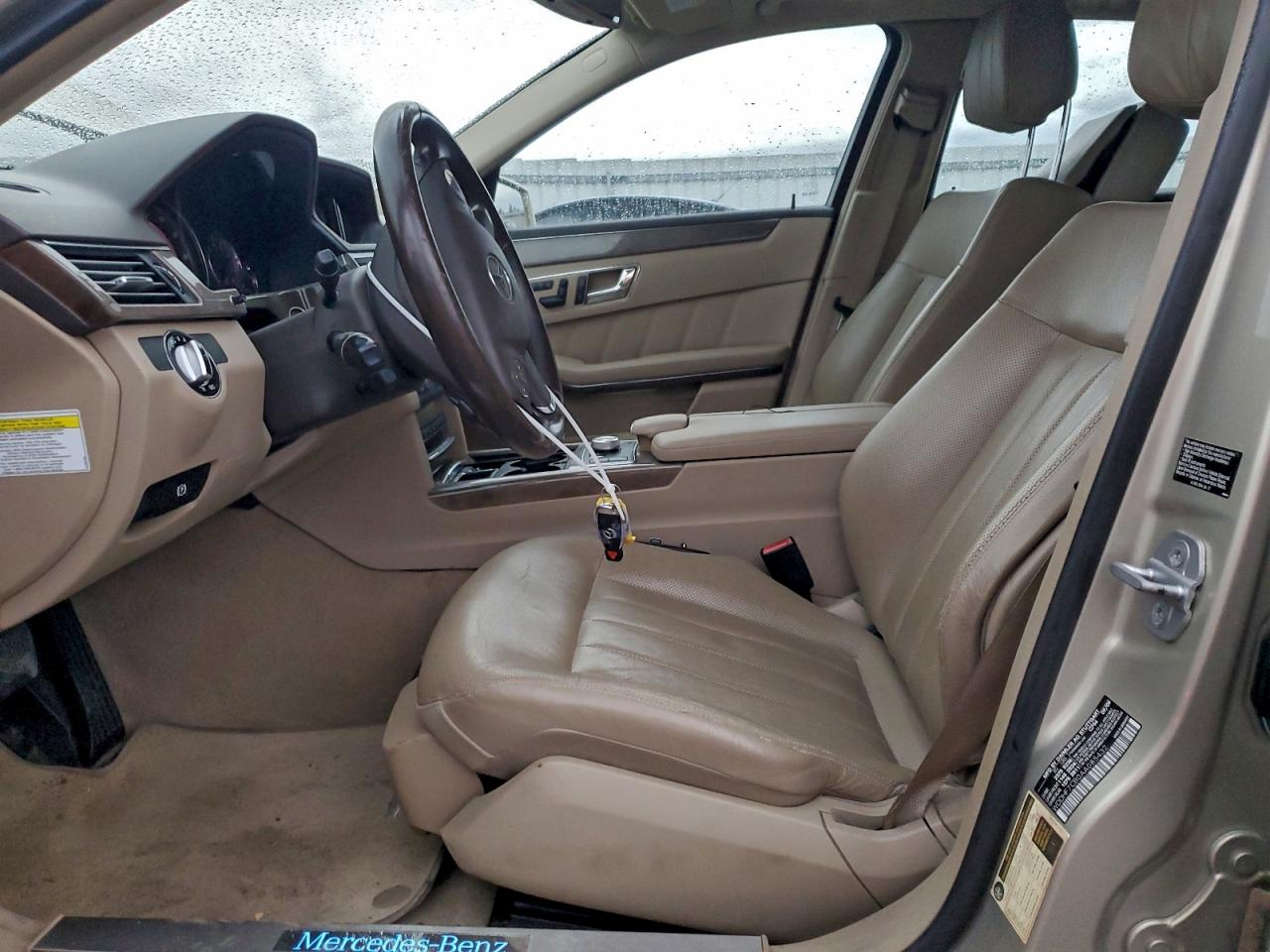 2010 Mercedes-Benz E 550 VIN: WDDHF7CB0AA085432 Lot: 94052555