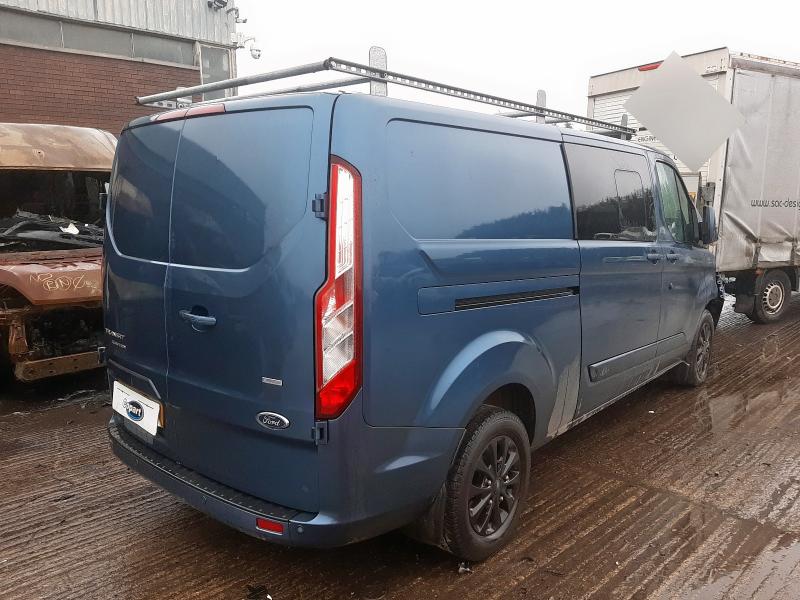 2018 FORD TRANSIT CUSTOM 2.0 ECOBLUE 130PS LOW ROOF D/CAB LIMITED VAN