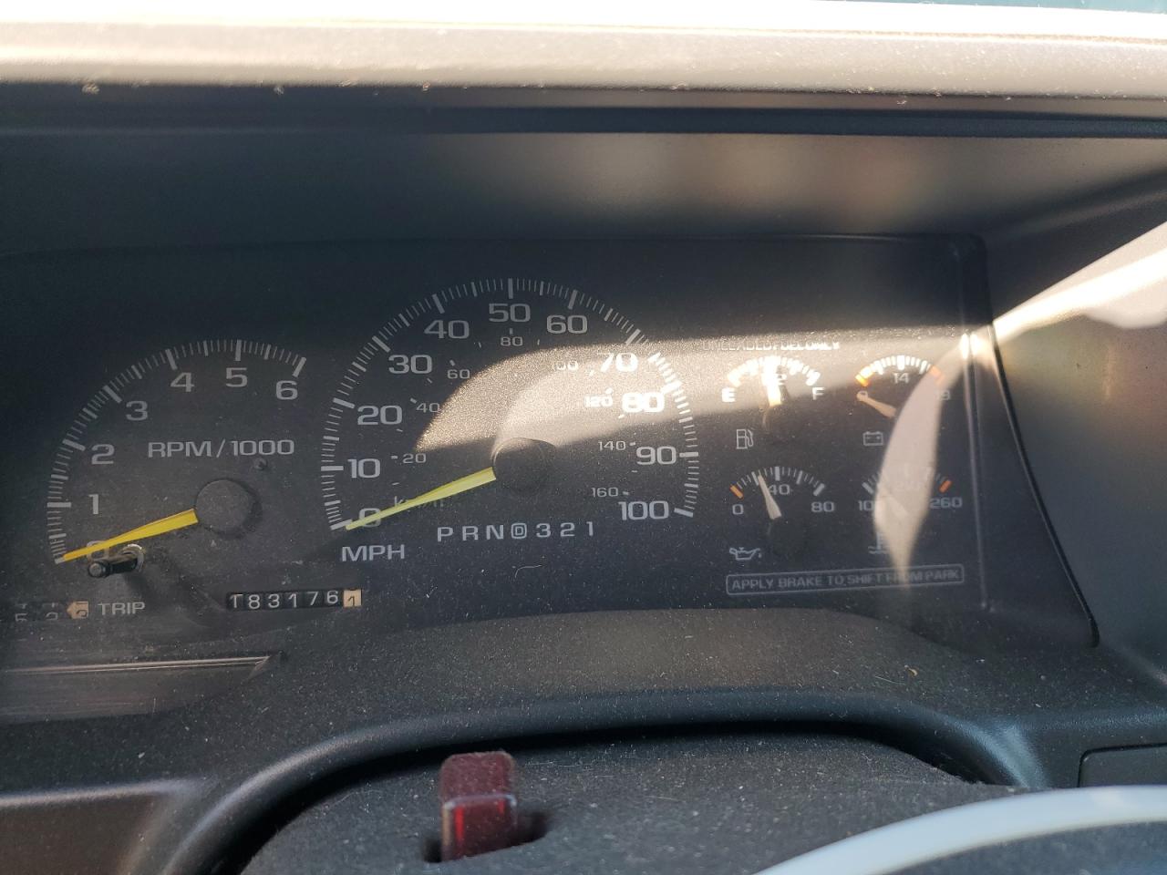 1997 Chevrolet Gmt-400 K1500 VIN: 2GCEK19R2V1237026 Lot: 92858245