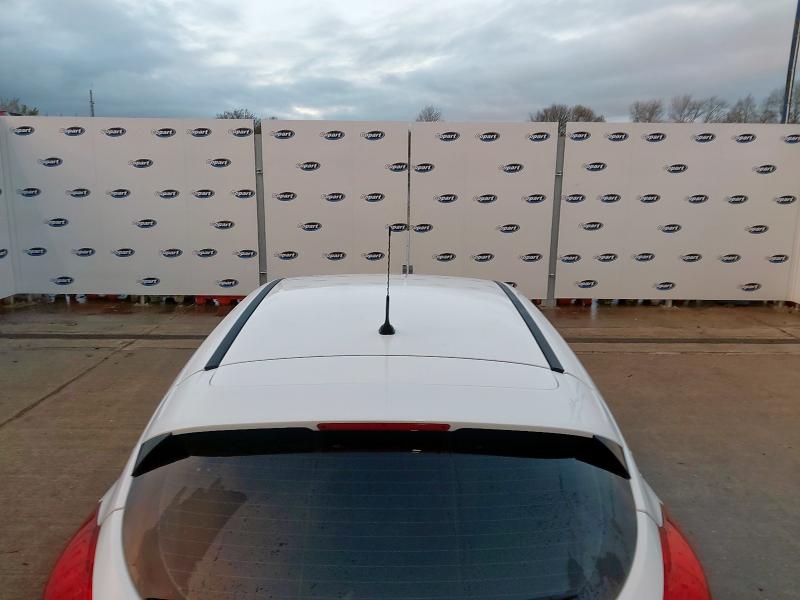 2016 FORD FOCUS 1.0 ECOBOOST 125 TITANIUM 5DR AUTO