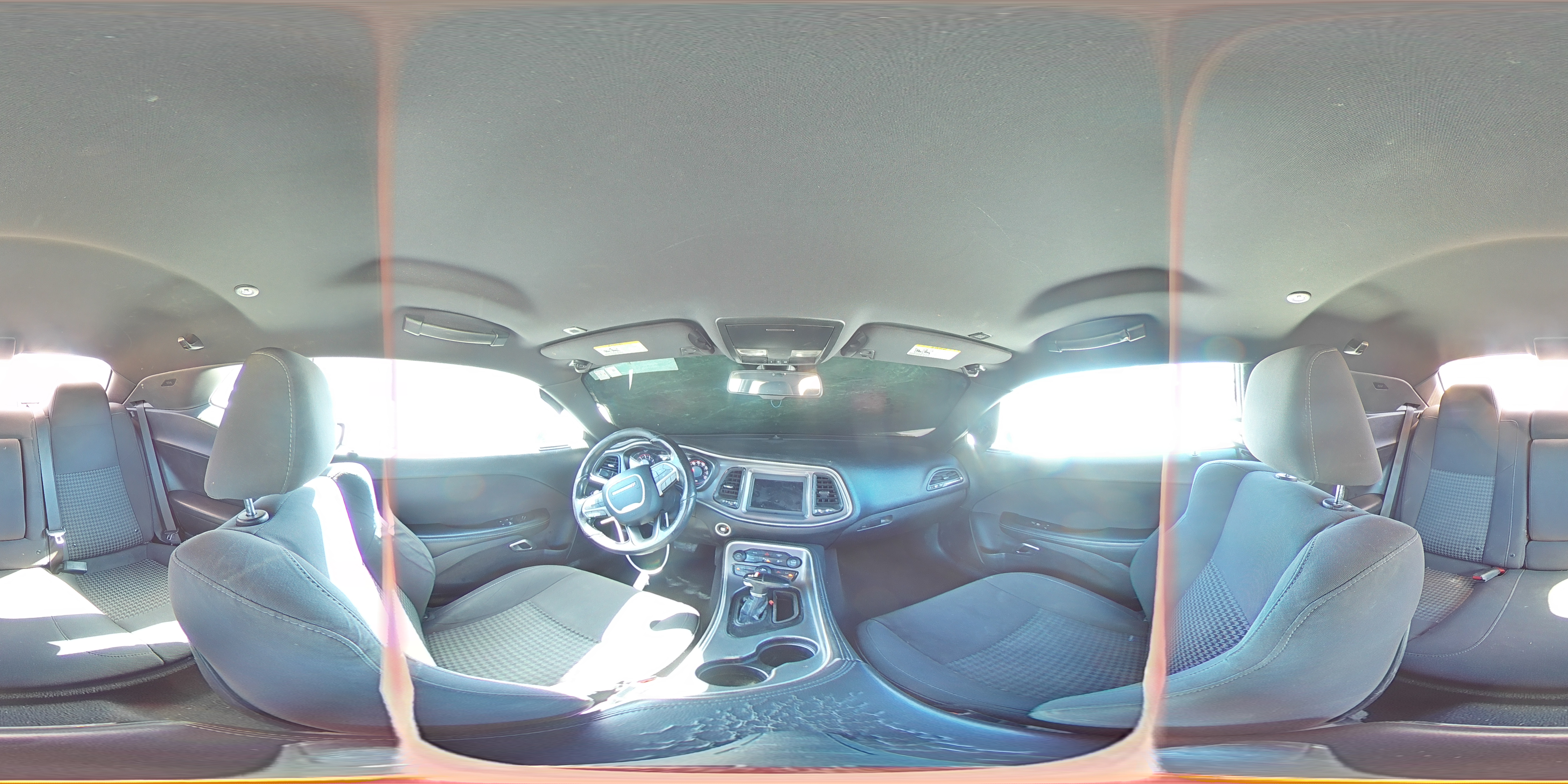 2019 Dodge Challenger R/T VIN: 2C3CDZBT2KH677065 Lot: 93132295