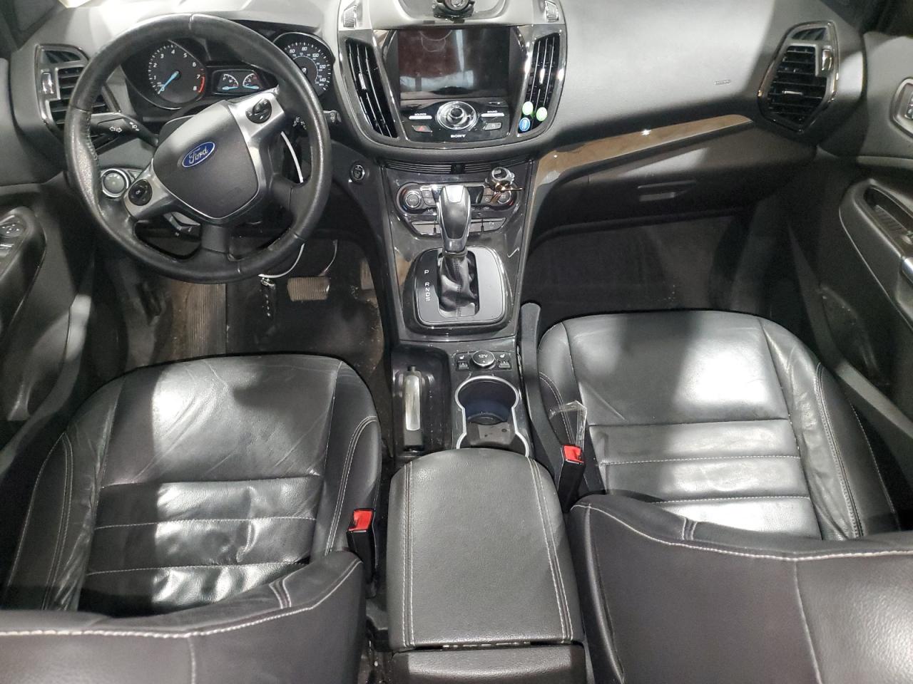 2016 Ford Escape Titanium VIN: 1FMCU9J91GUC28901 Lot: 92255765