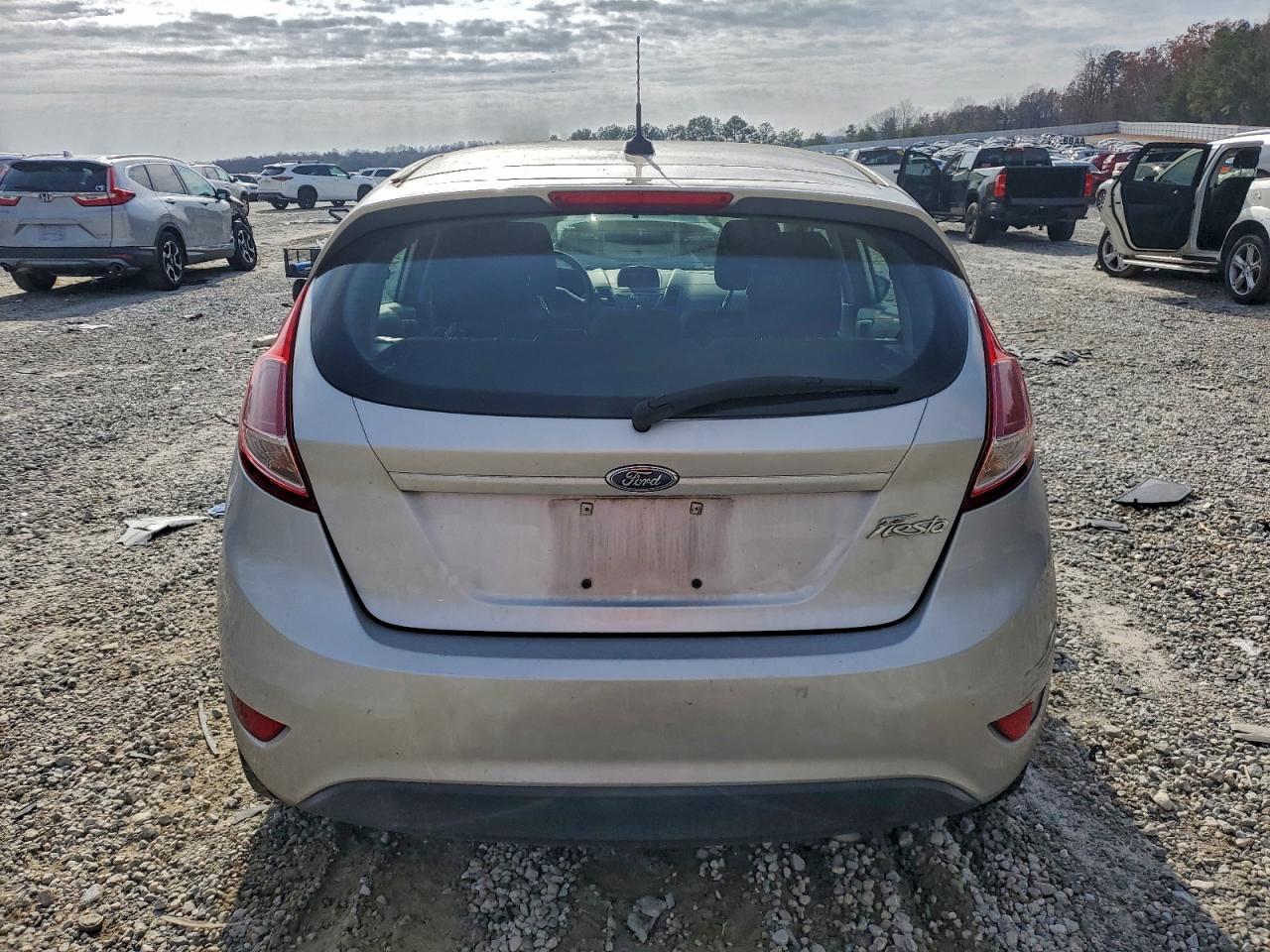 2017 Ford Fiesta S VIN: 3FADP4TJ7HM163929 Lot: 94027985