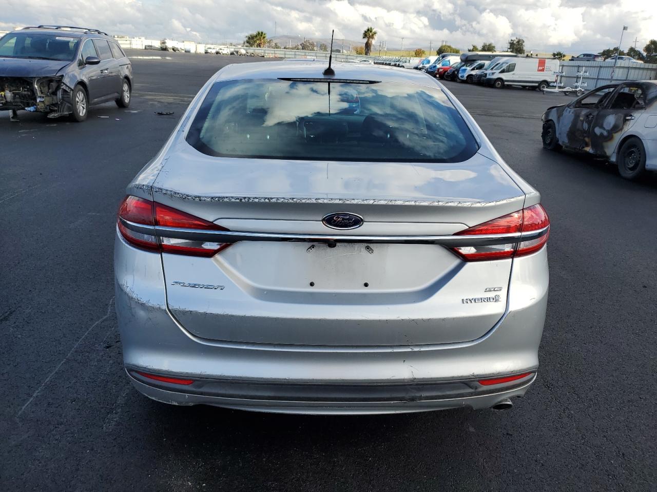 2017 Ford Fusion Se Hybrid VIN: 3FA6P0LU2HR190521 Lot: 92874605