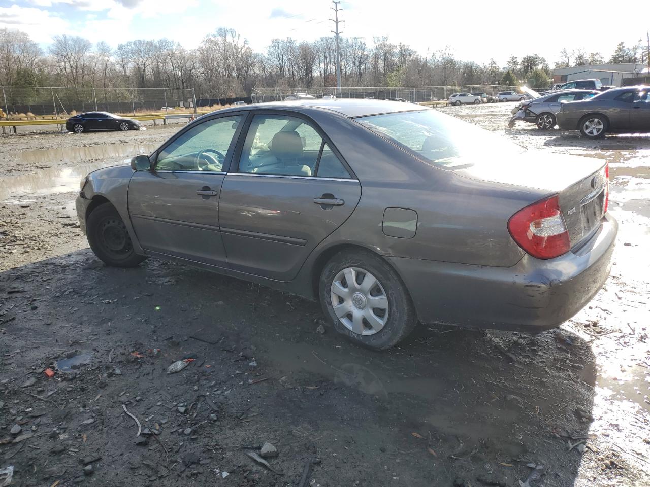 2003 Toyota Camry Le VIN: 4T1BE32KX3U719825 Lot: 80186803