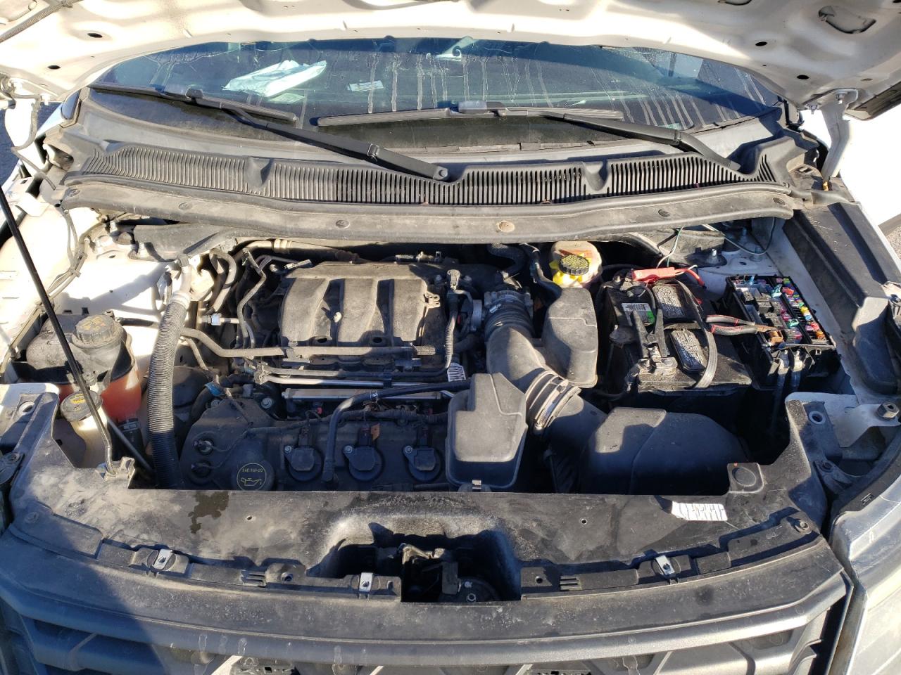 2016 Ford Explorer - Image 12