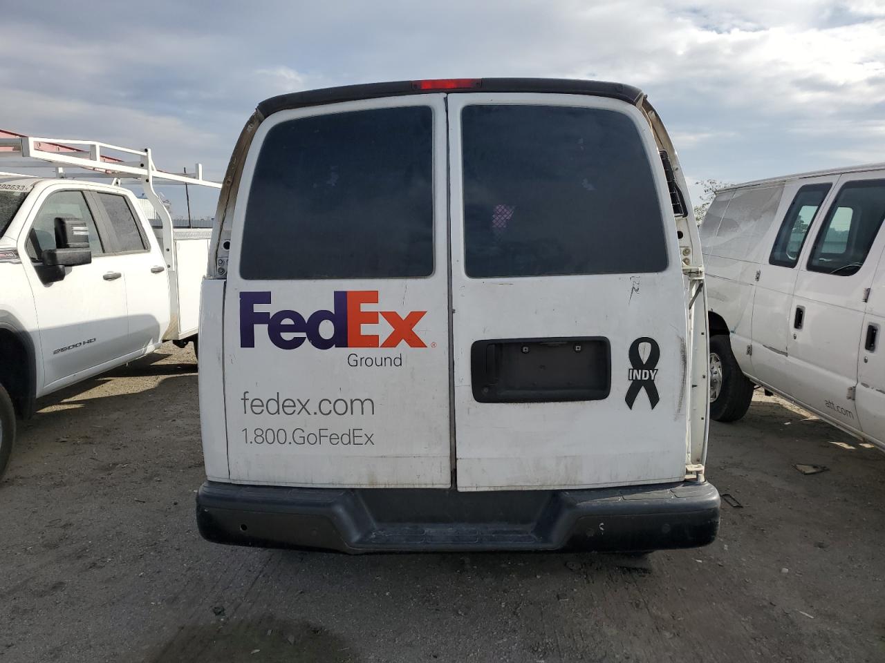 VIN 1GCWGBFP5K1191837 2019 CHEVROLET EXPRESS no.6