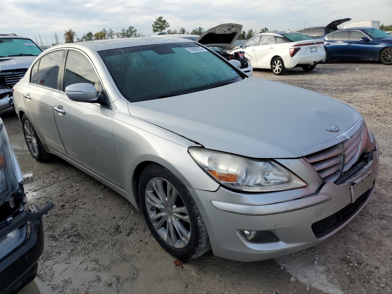 2010 Hyundai Genesis 4.6L VIN: KMHGC4DF0AU097220 Lot: 74936253