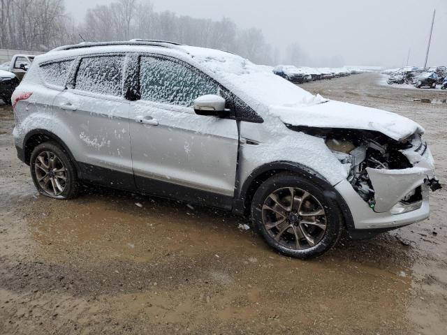 Паркетники FORD ESCAPE 2013 Сріблястий