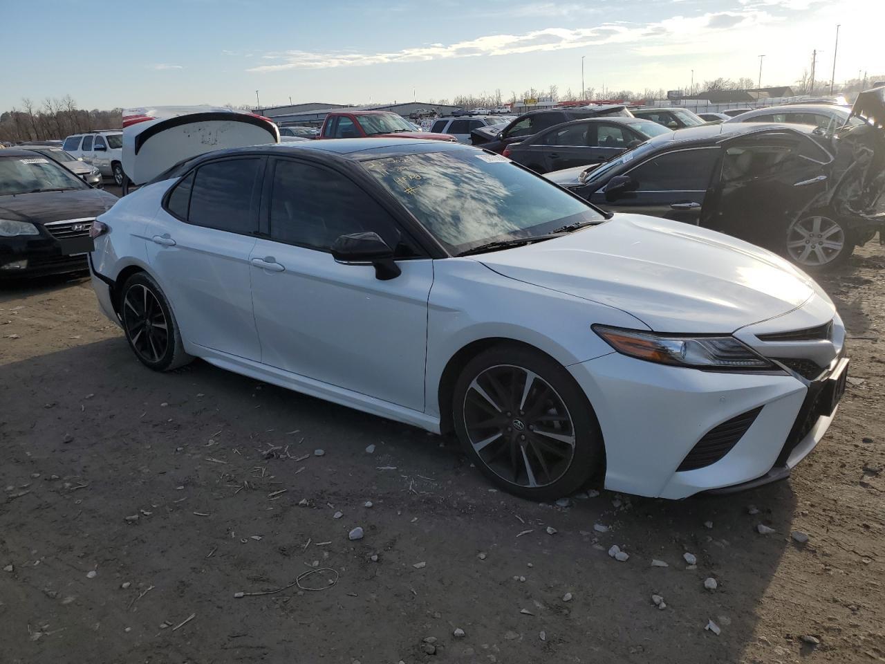 2018 Toyota Camry Xse VIN: 4T1B61HK9JU011412 Lot: 79977853