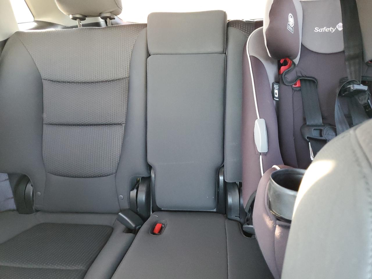 2012 Kia Sorento Base VIN: 5XYKTCA6XCG225867 Lot: 81736733