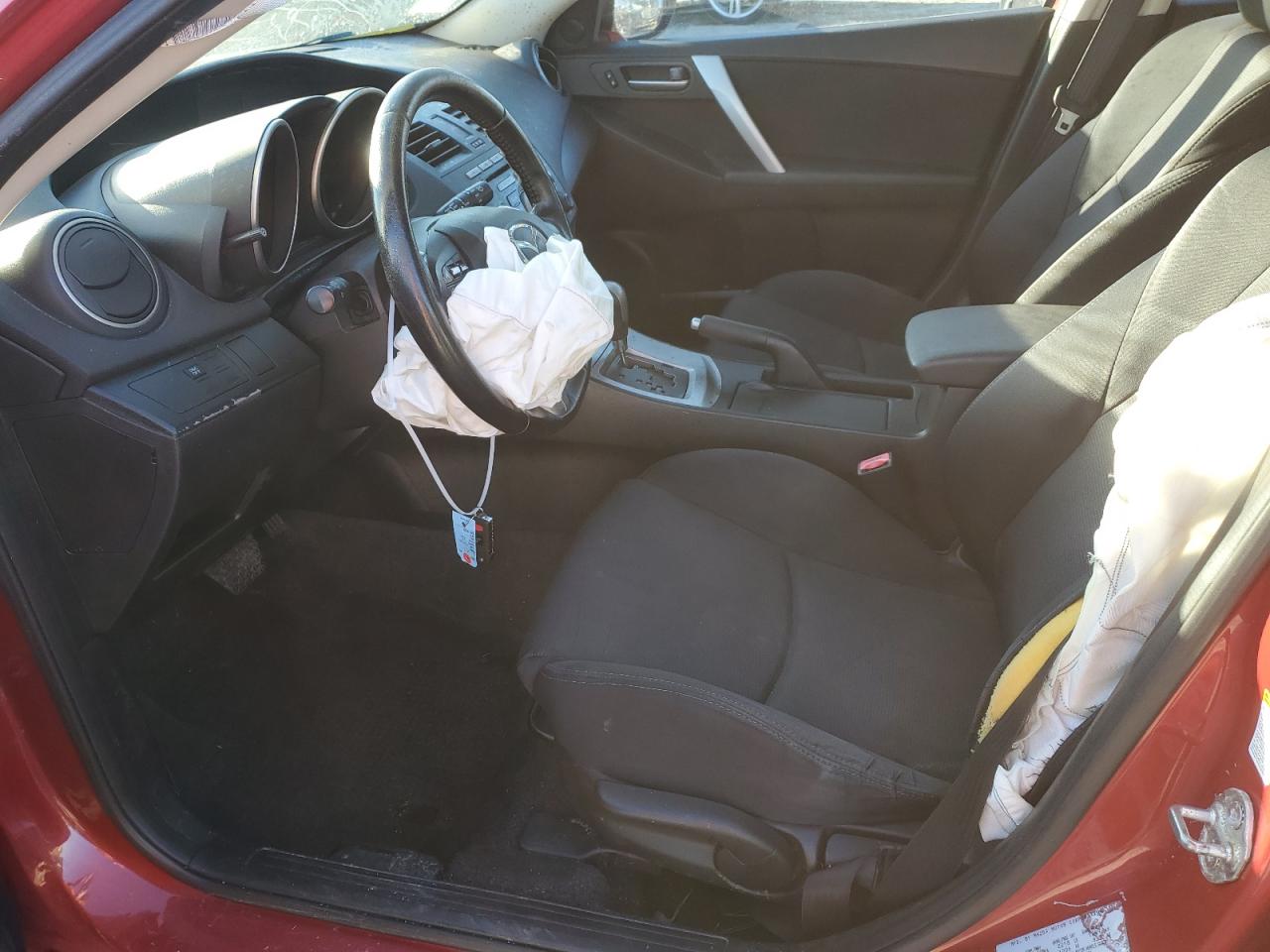 2010 Mazda 3 S VIN: JM1BL1H64A1333909 Lot: 80747303