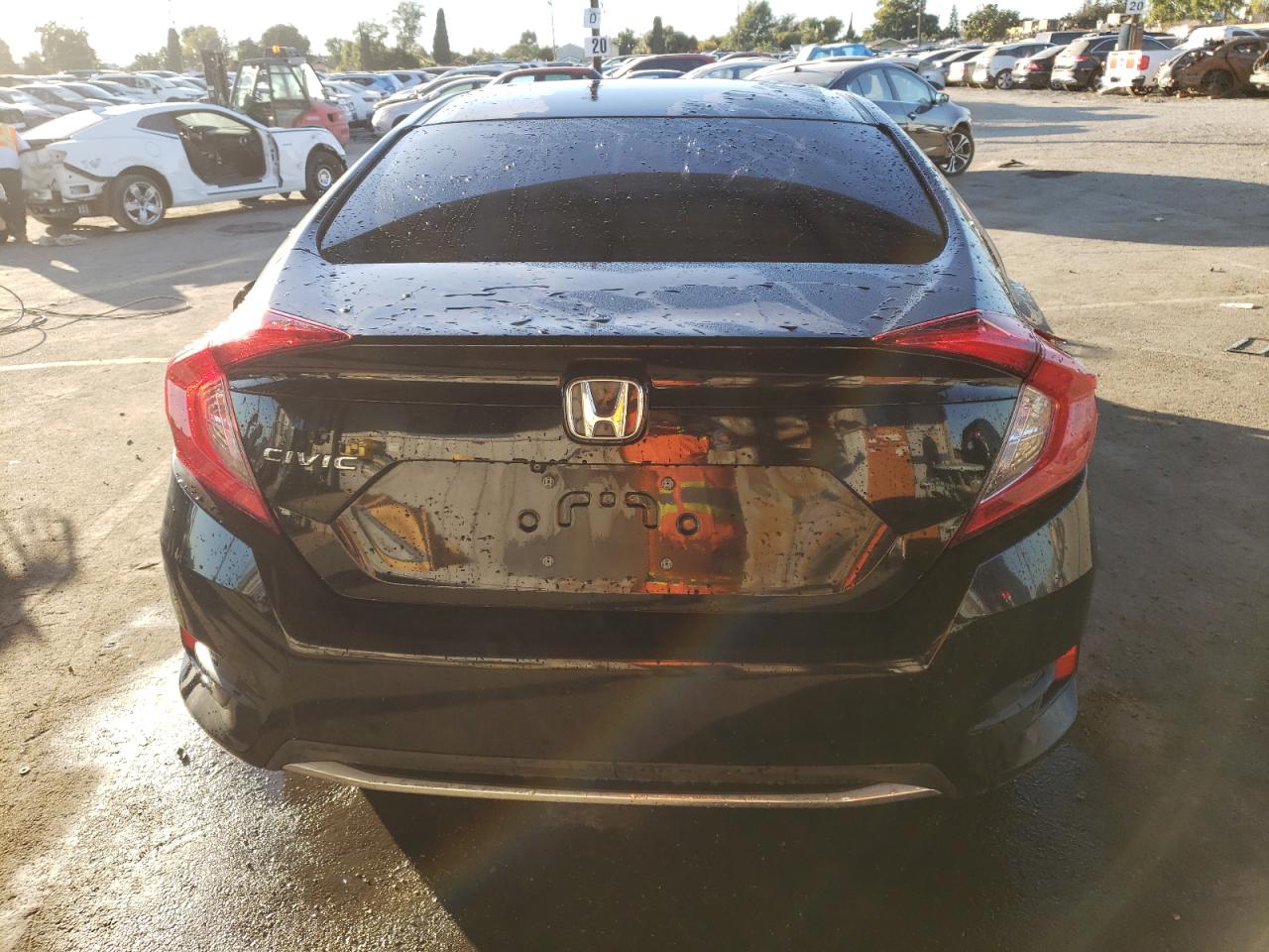 2HGFC2F6XKH515435 2019 Honda Civic Lx