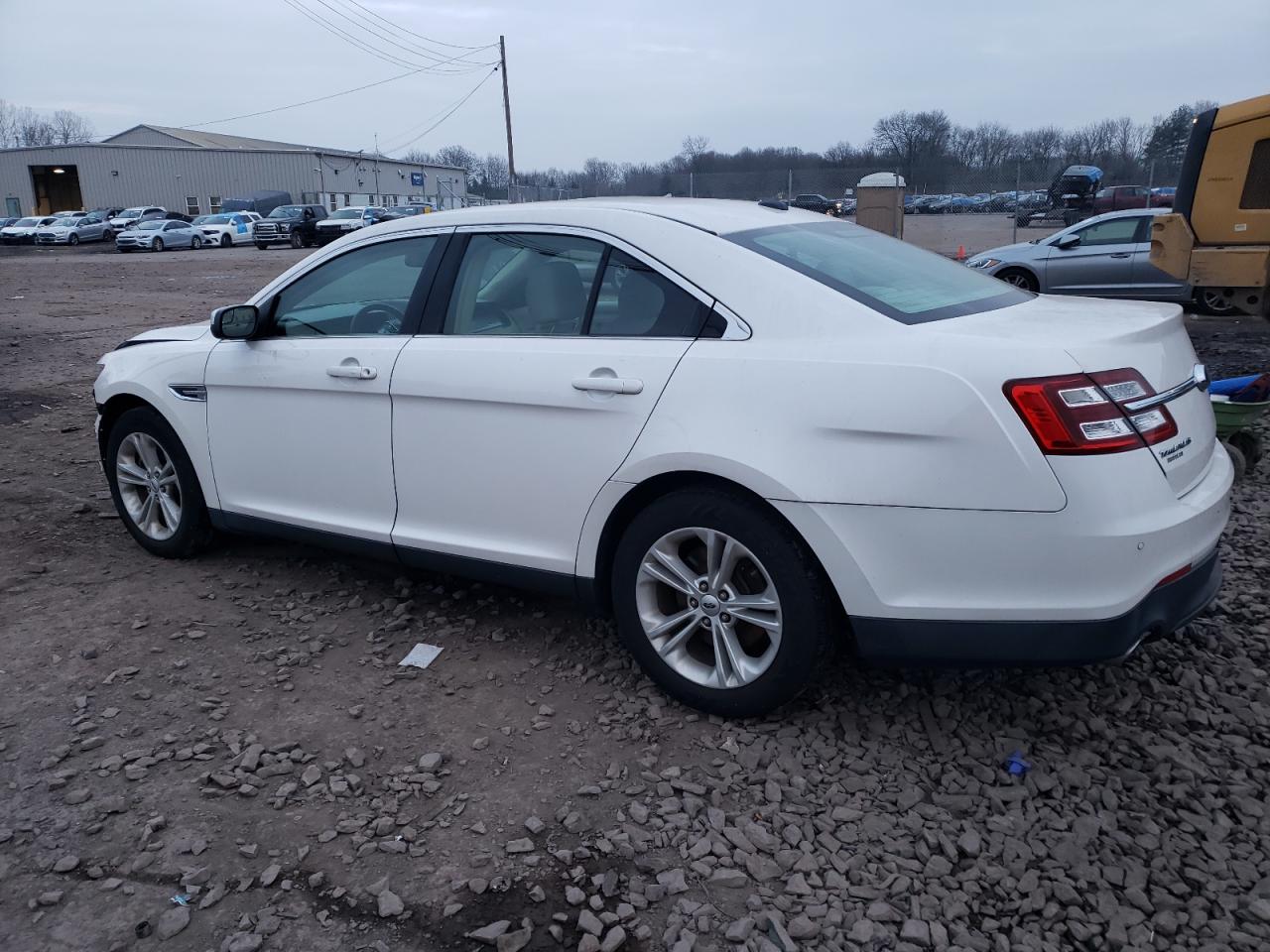 2015 Ford Taurus Sel VIN: 1FAHP2E80FG148857 Lot: 41466195