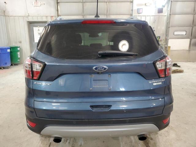  FORD ESCAPE 2018 Granatowy