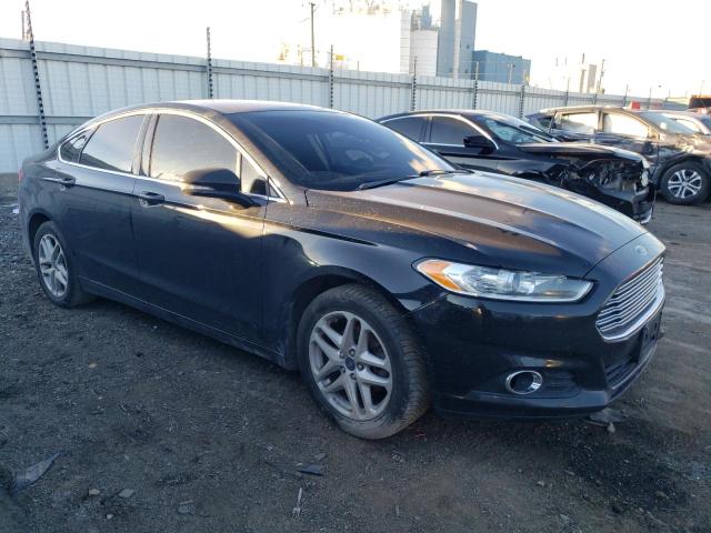 Sedans FORD FUSION 2016 Czarny