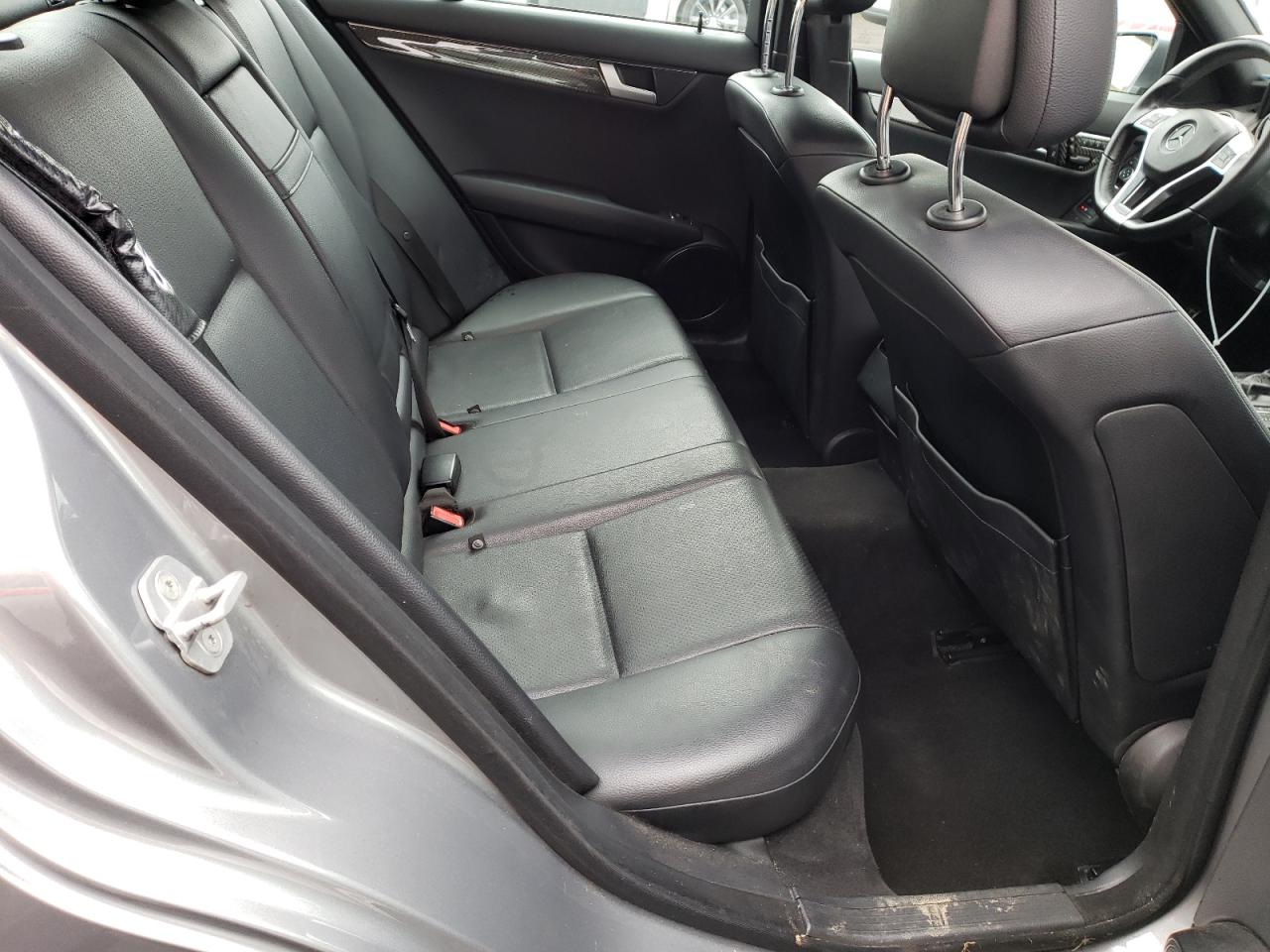 2013 Mercedes-Benz C 300 4Matic VIN: WDDGF8AB0DA782205 Lot: 78492773