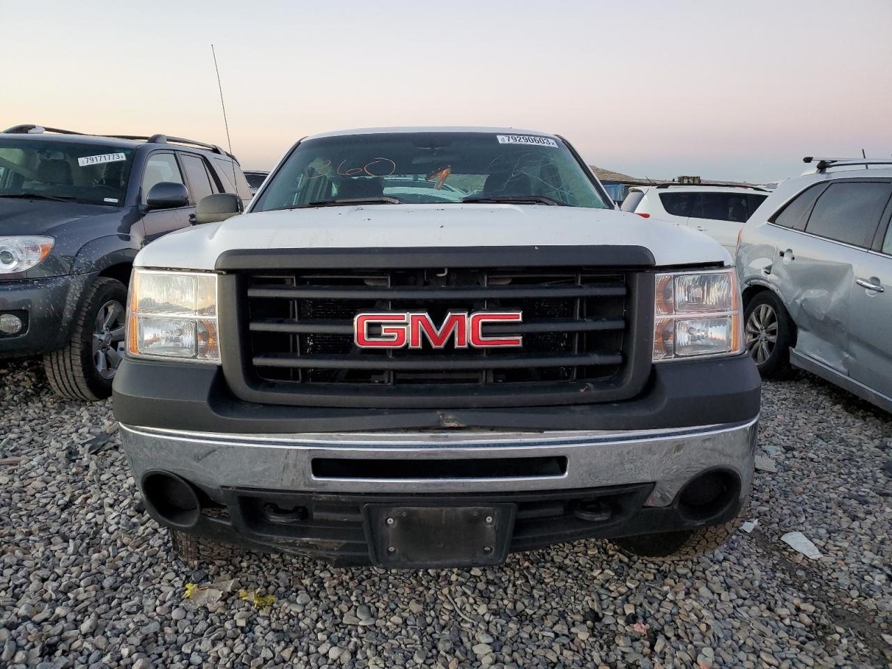 VIN 1GTR2TE75DZ258895 2013 GMC SIERRA no.5