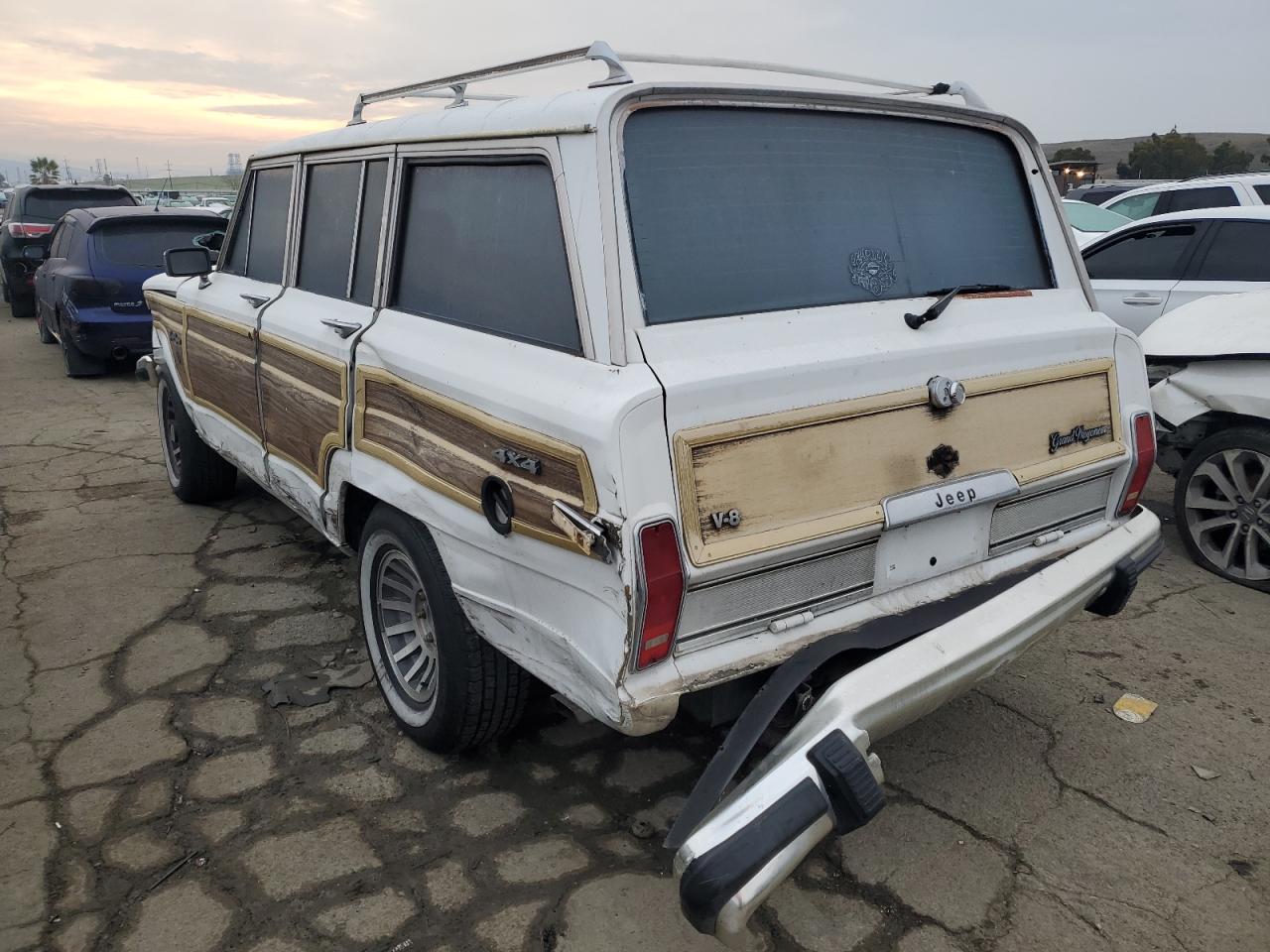 1990 Jeep Grand Wagoneer VIN: 1J4GS5870LP505338 Lot: 81645503